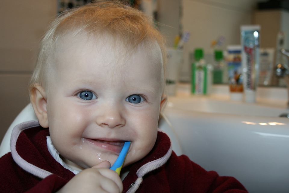 Odontologia para crianças, como é a odontopediatria