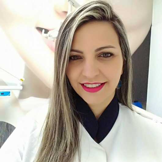 Dra Ariane Cristina Miranda